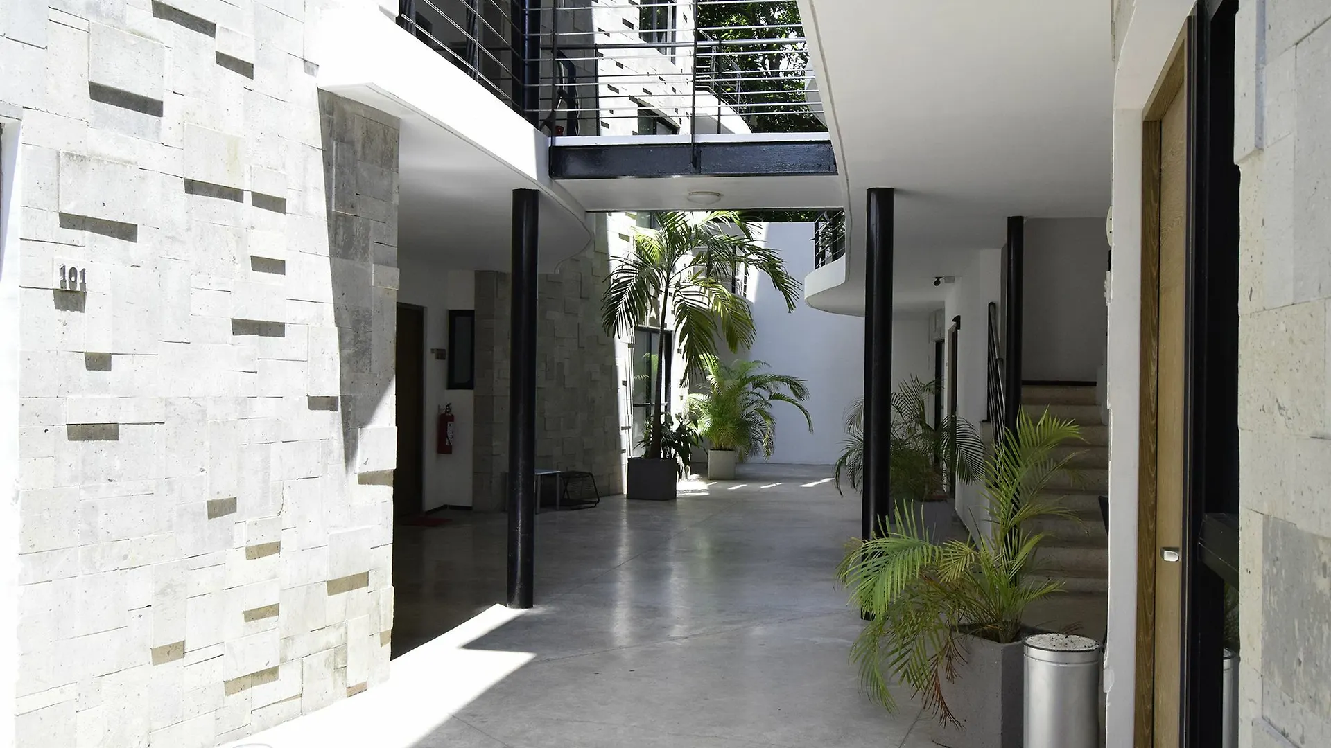 Siesta Fiesta Apartments Playa del Carmen Mexico